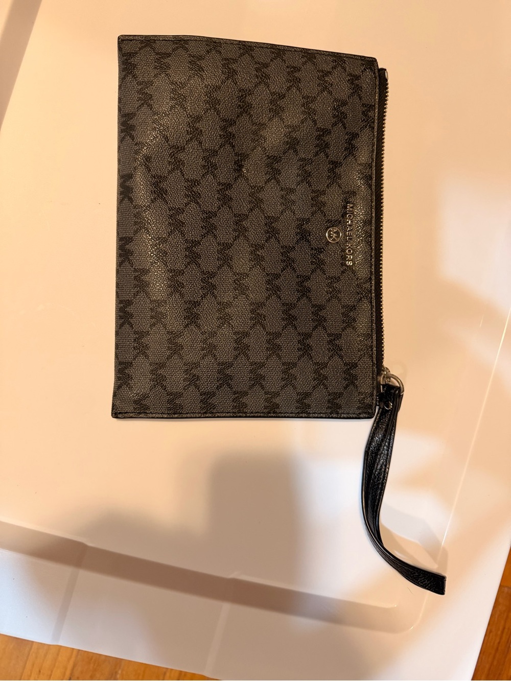 Michael Kors Black Signature Zip Wristlet Pouch